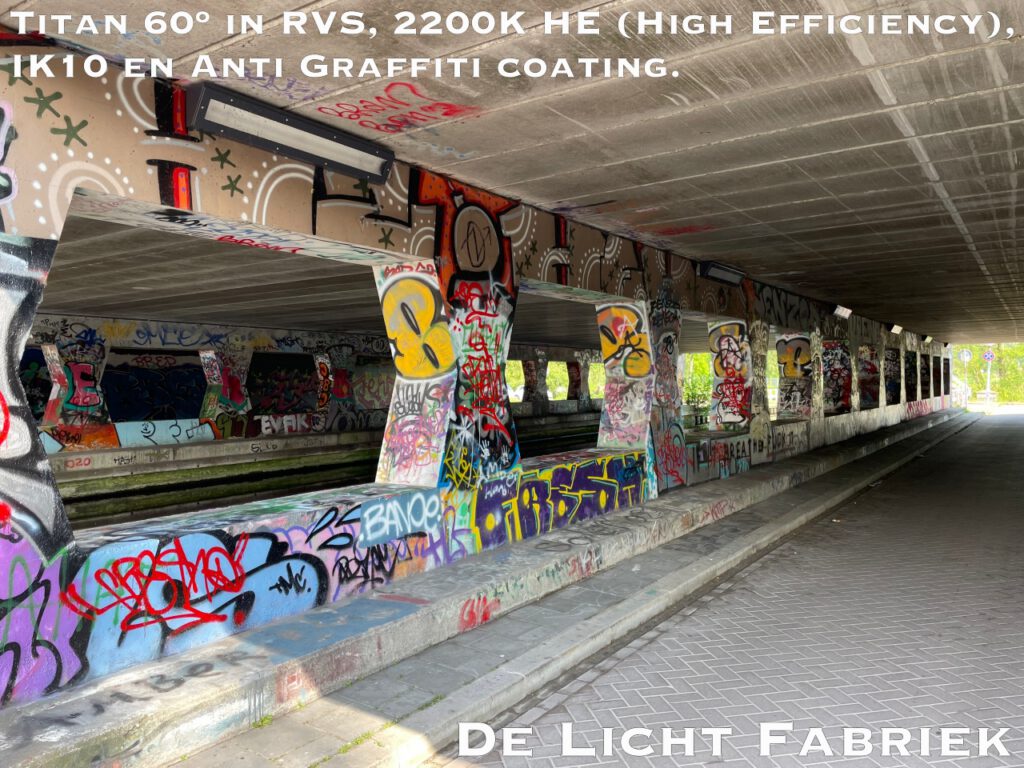 Tunnelarmatuur Titan 60 graden IK10 anti graffiti high efficiency HE
